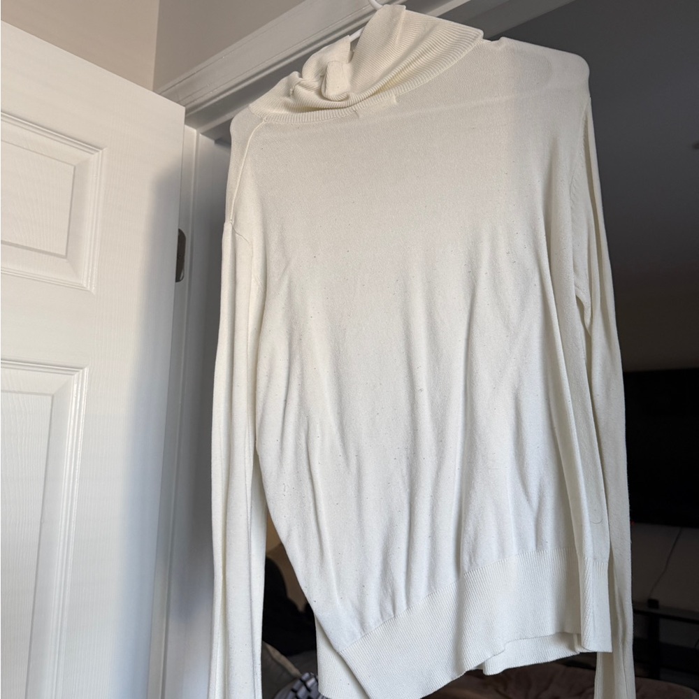 H&M Cream Turtleneck Sweater Top